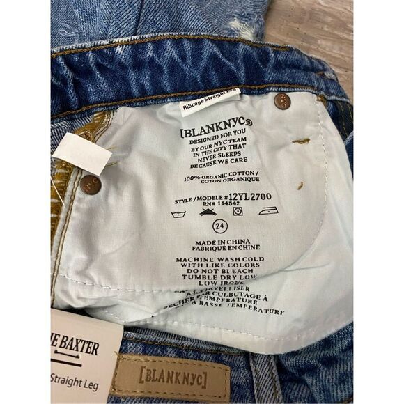 Blank NYC Baxter Distressed Ribcage Straight Leg Jean Size 24 - Picture 3 of 3
